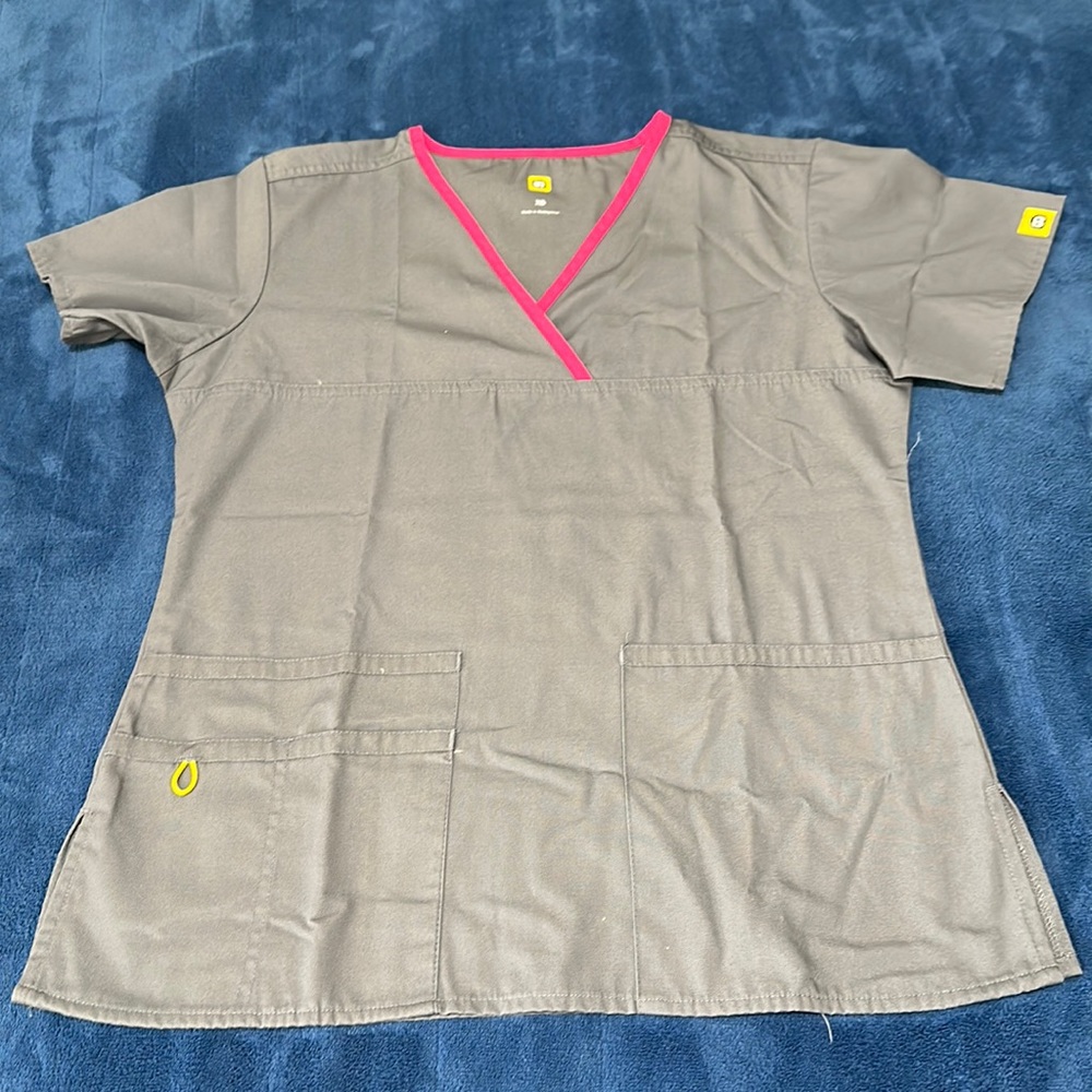Scrub top